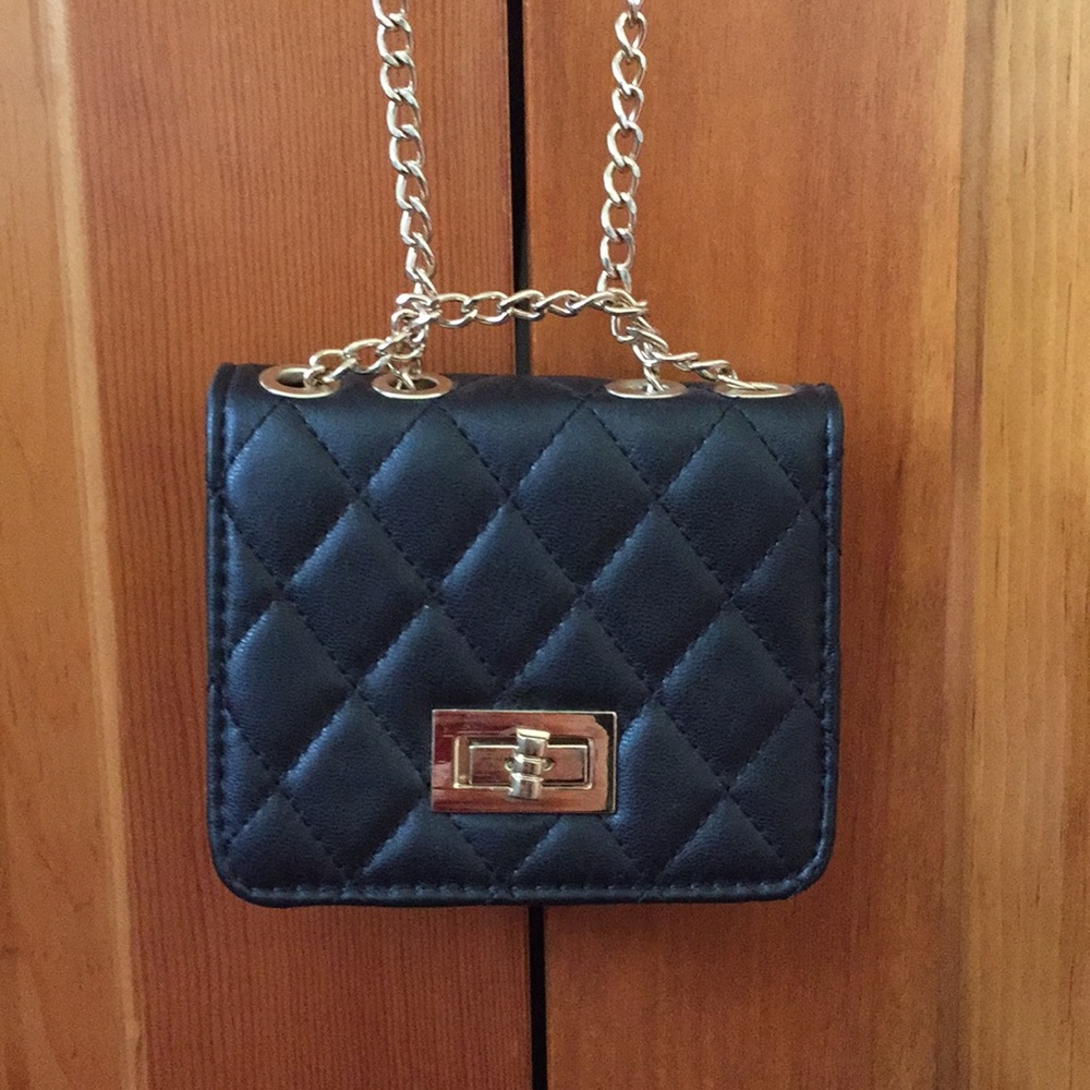 Black and Gold Crossbody